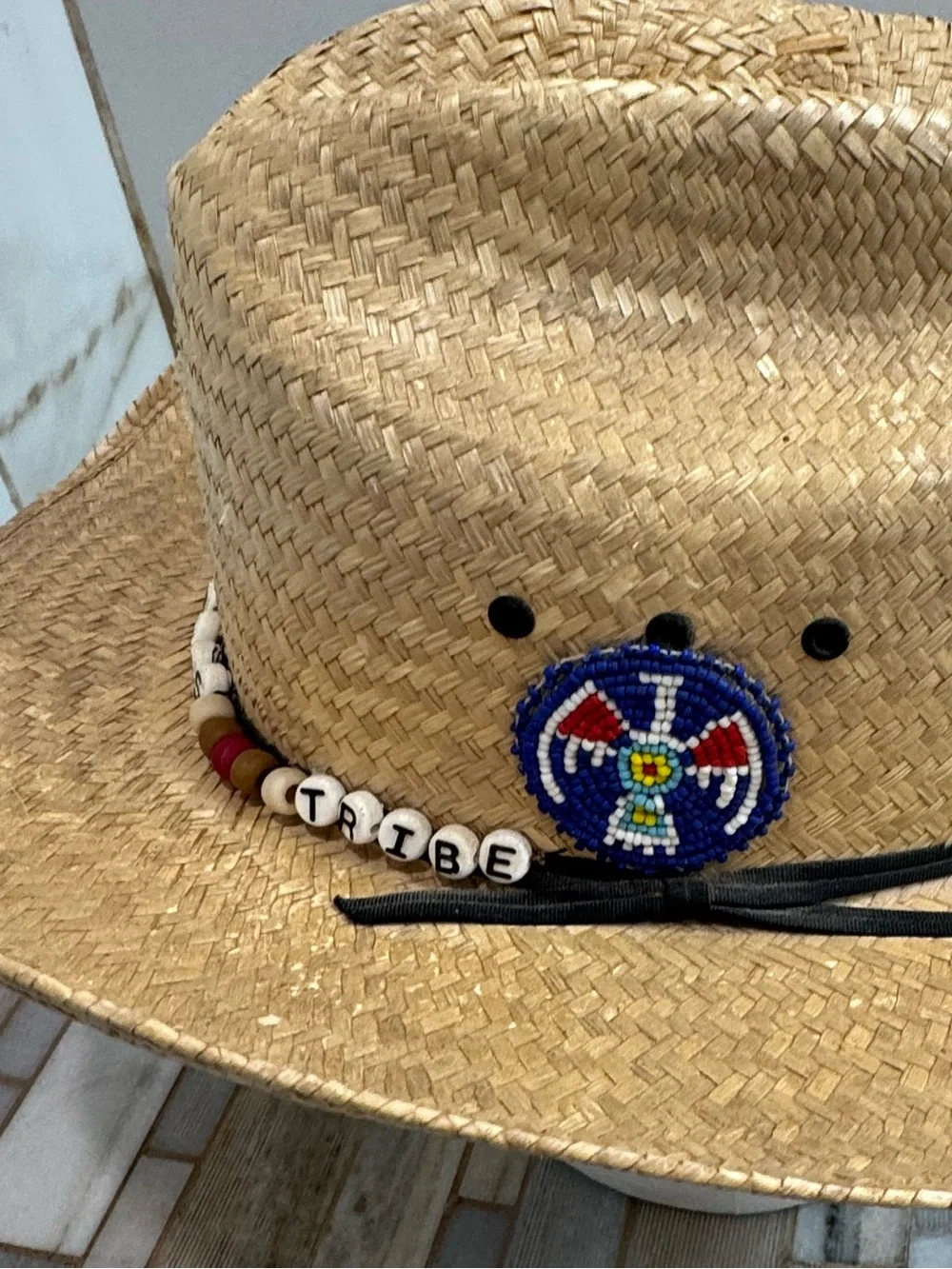 Texas hat Company Straw Cowboy Hat Oodahekrwees Tribe Beaded Thunderbird  7 1/8
